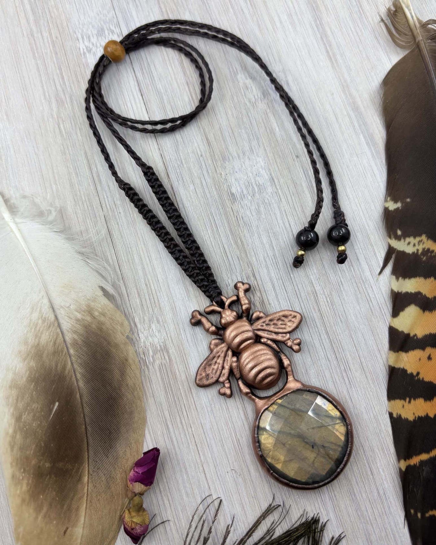 Bumble Bee Pendant with Round Faceted Labradorite