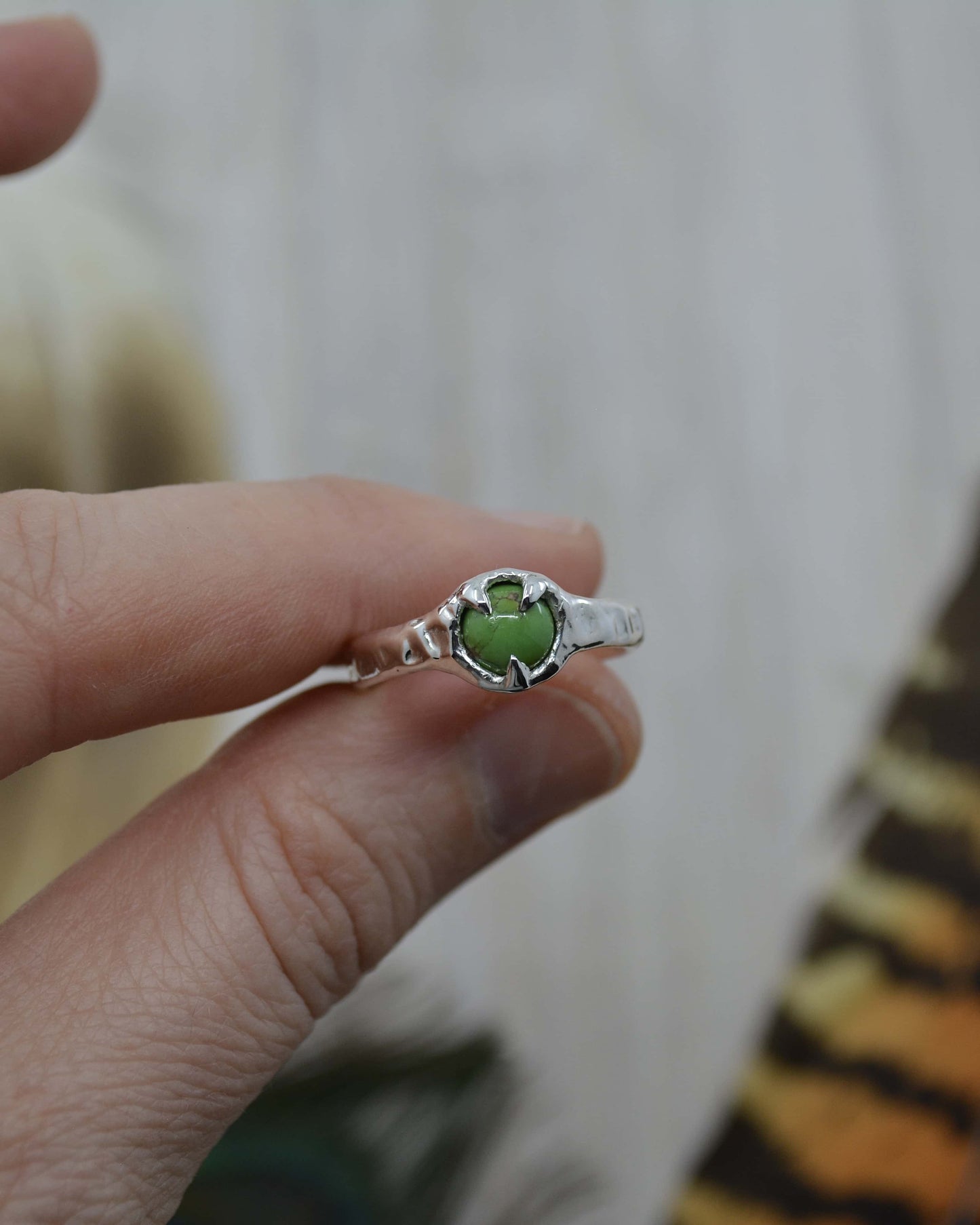 Sterling Silver Sonoran Gold Green Turquoise Ring - 8 US
