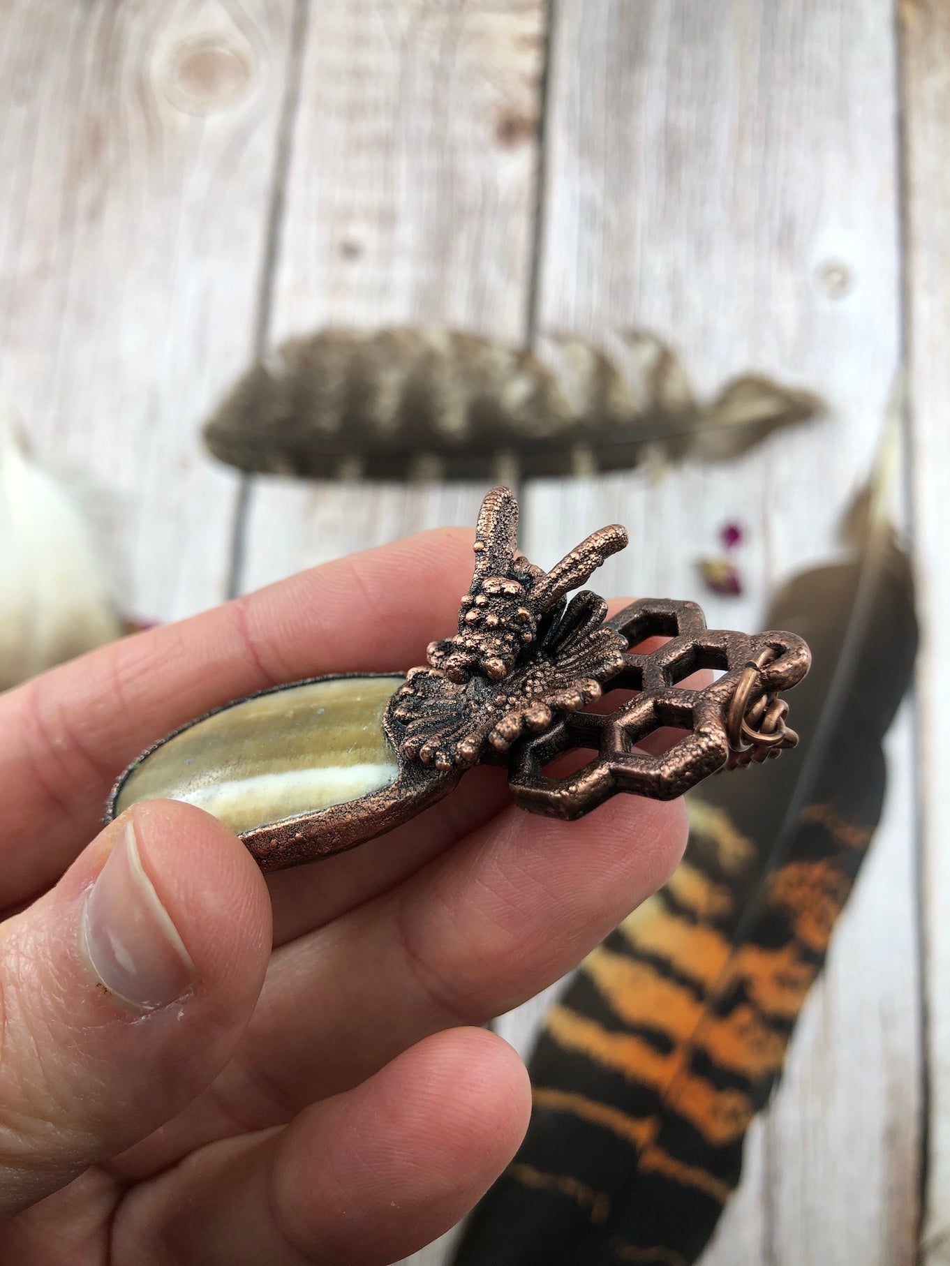 REAL Bee Pendant with Daisy Flower / Honeycomb & Honey Calcite - Electroformed