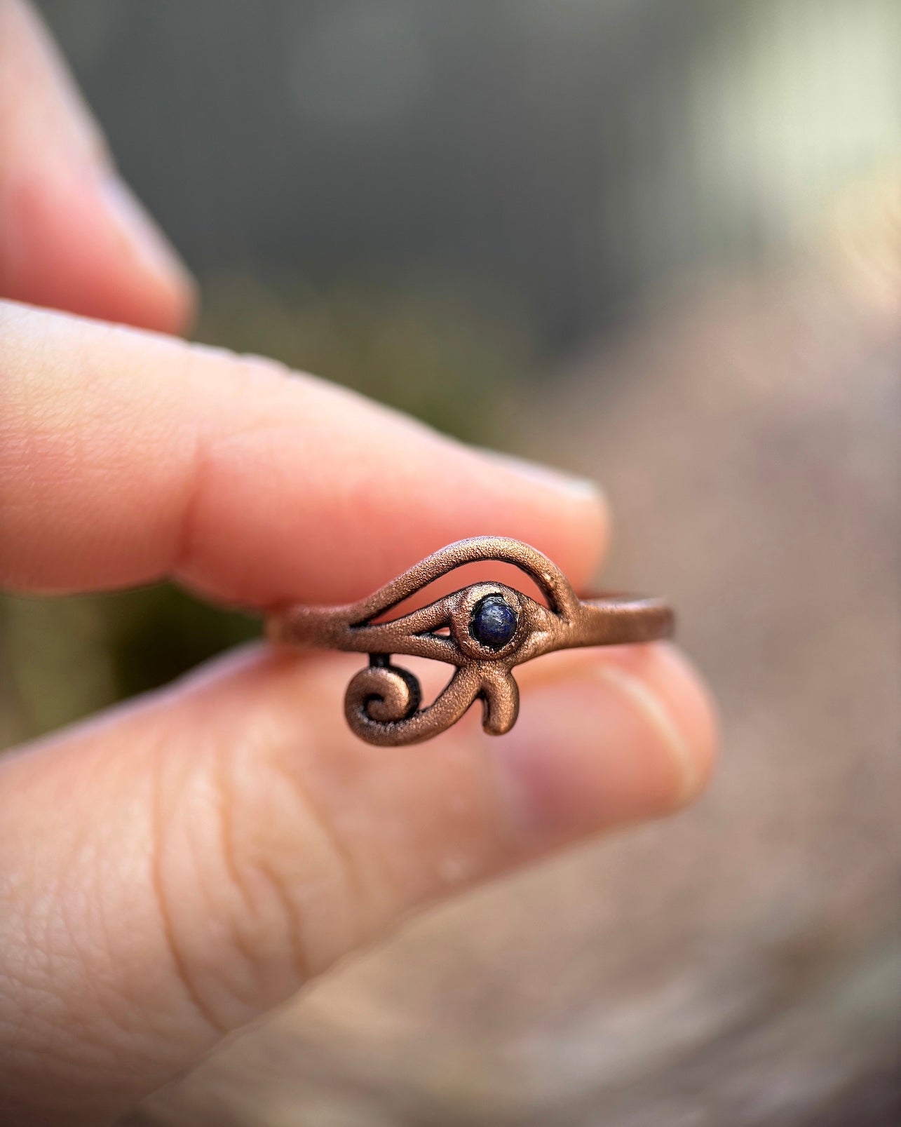 Eye Of Horus Copper Ring with Lapis Lazuli