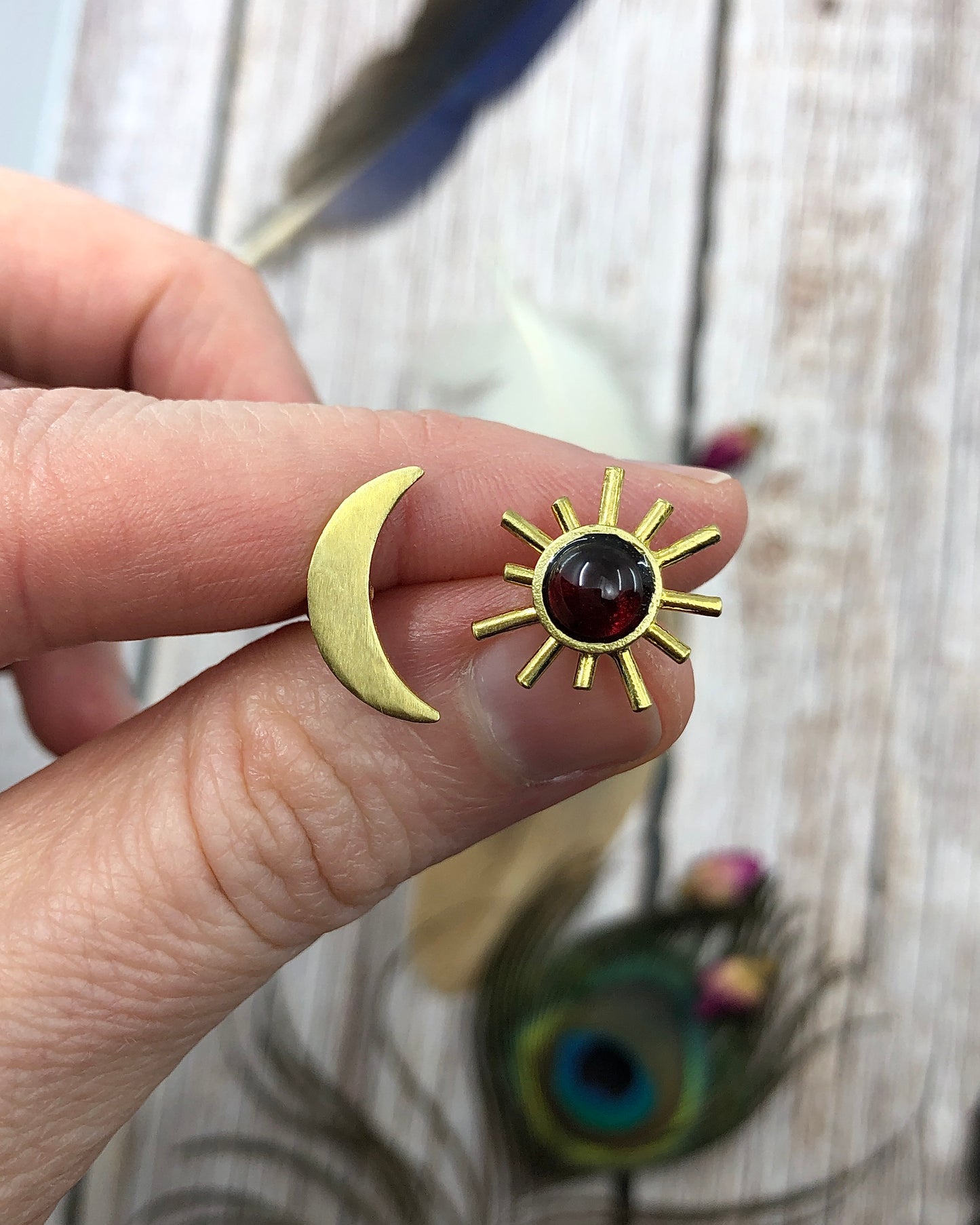 Brass Sun / Crescent Moon Garnet Ring - Size 7