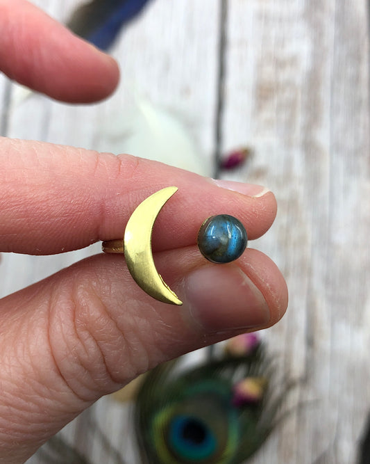 Brass Crescent Moon Labradorite Adjustable Ring - 1