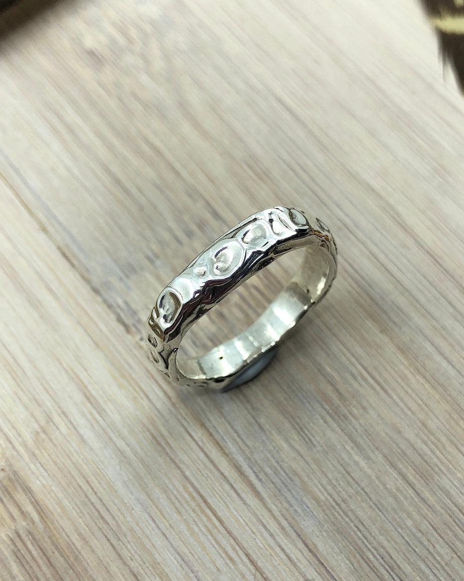 Sterling Silver Molten Band Ring - 8 US