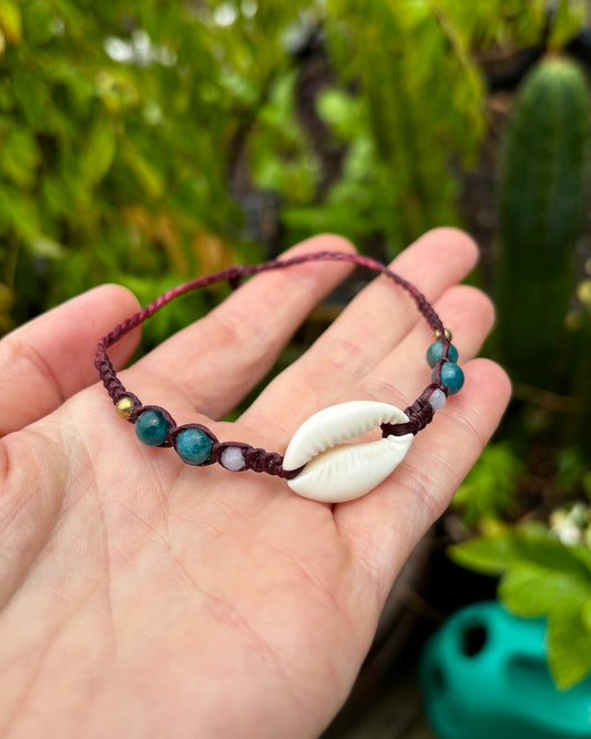 Cowrie Shell Macrame Bracelet