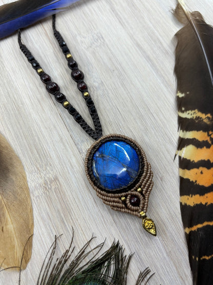 Blue Labradorite Macrame Necklace