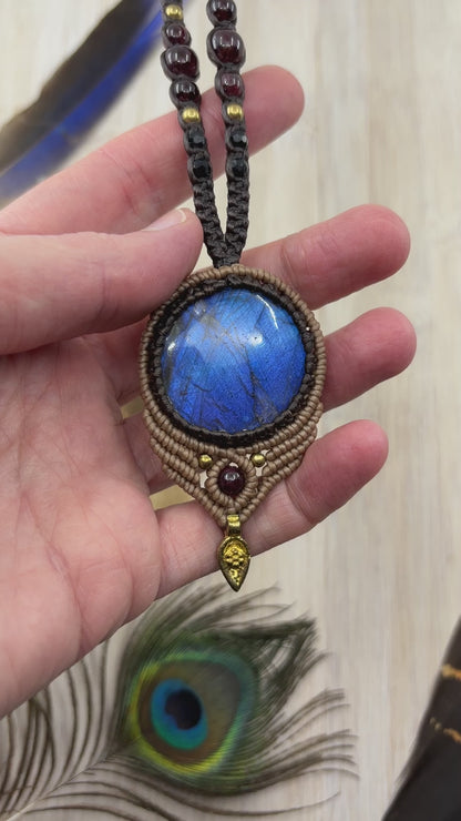 Blue Labradorite Macrame Necklace