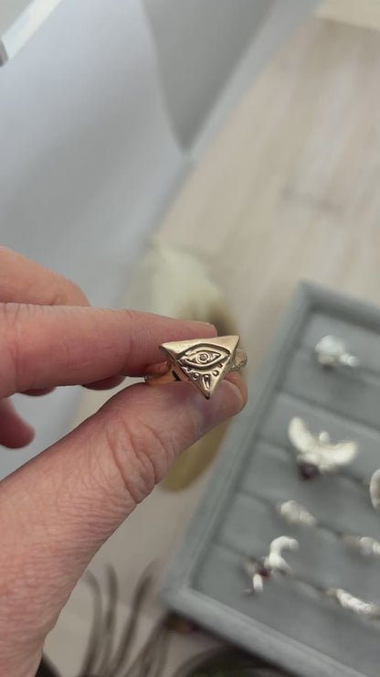 BRONZE Seeing Eye Ring - 7 US